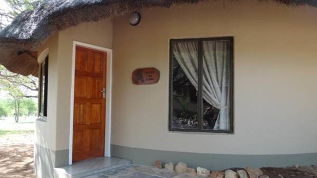 Tshukudu Game Lodge - הודספרויט חדר תמונה
